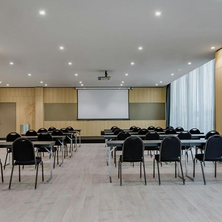 Ac Hotel La Finca By Marriott Pozuelo de Alarcon Luaran gambar