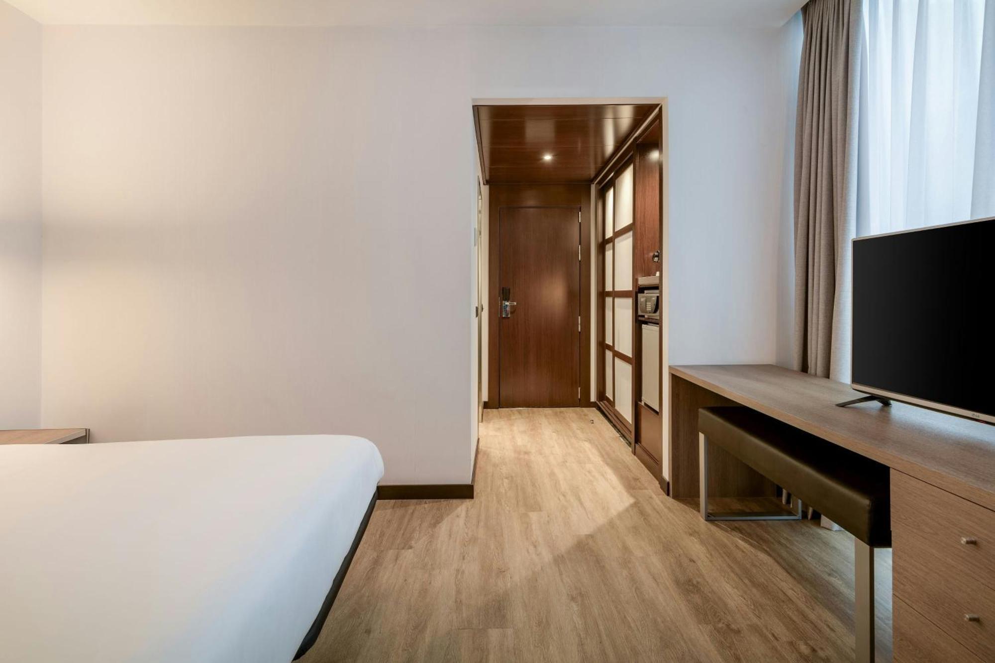 Ac Hotel La Finca By Marriott Pozuelo de Alarcon Luaran gambar